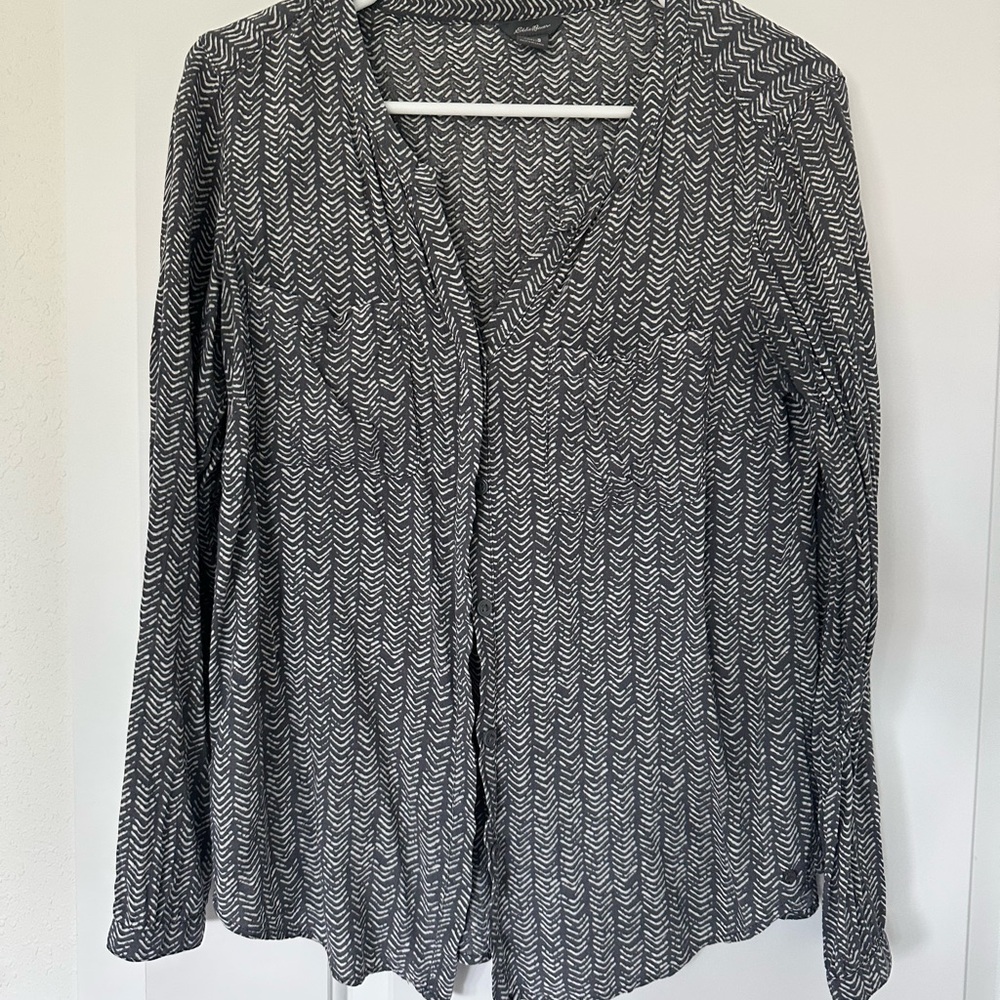 Eddie Bauer Blue and White Chevron Top